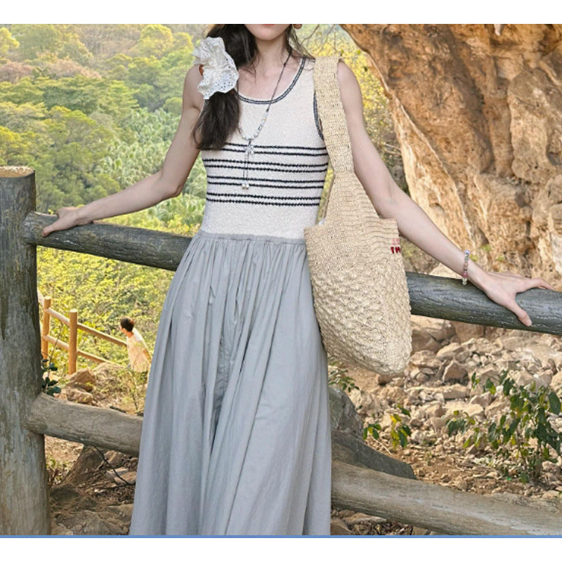 Chic Tweed Contrast Stripe Knitted Vest - Sleeveless Slim - Fit Top for Outerwear or Layering, Retro & Artistic Style