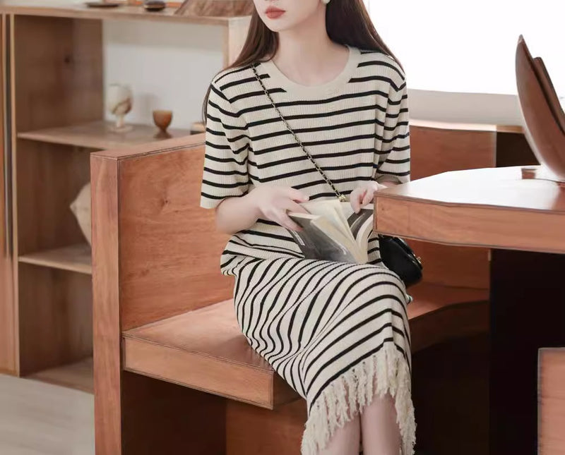 Striped Tassel Knitted Dress - Crew Neck Short - Sleeve Loose Maxi Skirt, Casual Fashion Style