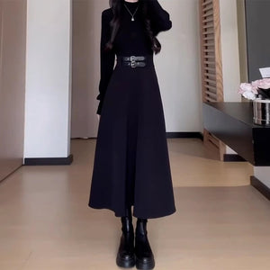 Turtleneck Waist - Cinching Knitted Dress - Flared - Sleeve Hepburn - Style Little Black Dress, Elegant & Slimming